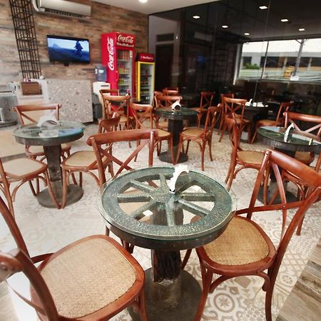 Dy Viajero Transient Hotel Naga  Εξωτερικό φωτογραφία
