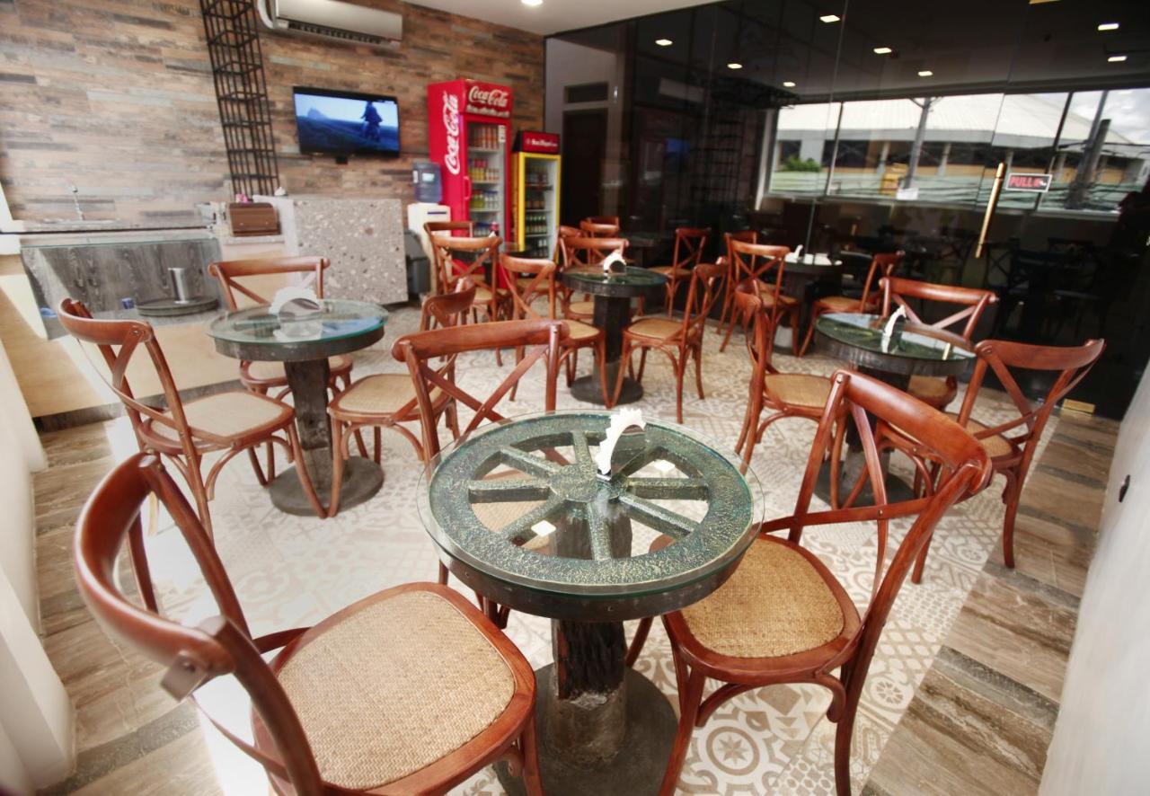 Dy Viajero Transient Hotel Naga  Εξωτερικό φωτογραφία