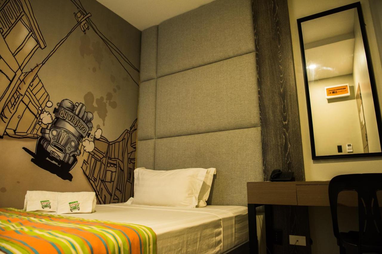 Dy Viajero Transient Hotel Naga  Εξωτερικό φωτογραφία